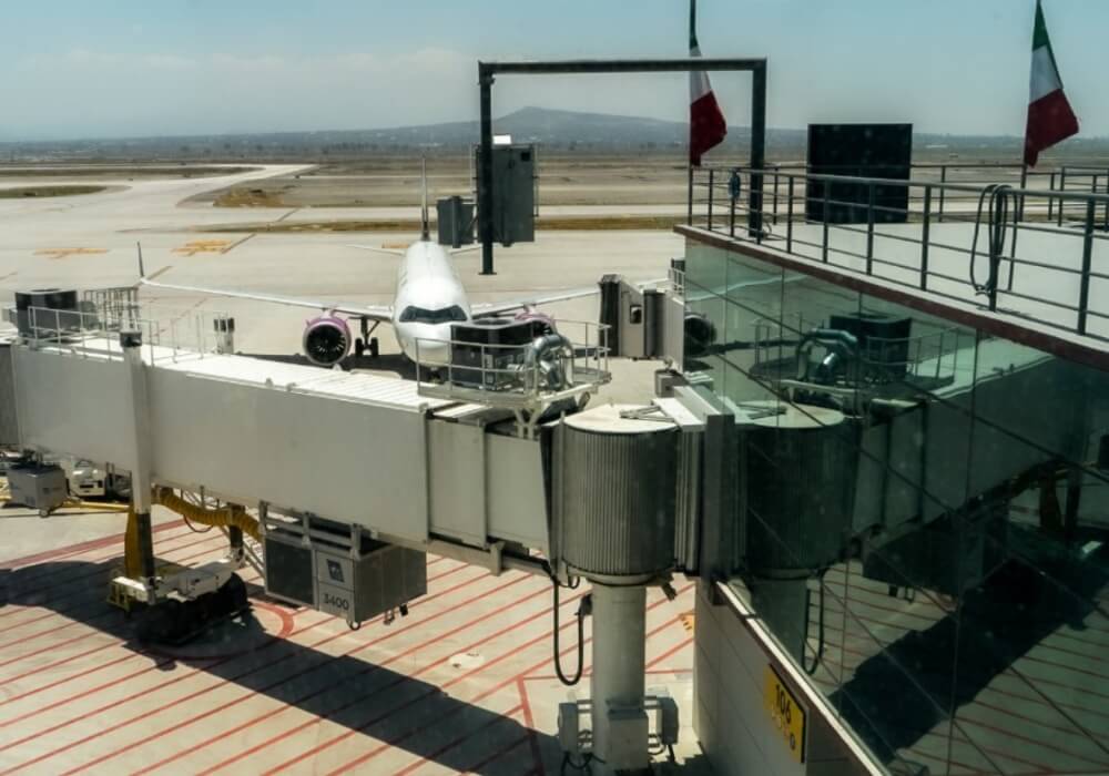 AIFA aún no operará vuelos de carga: SICT